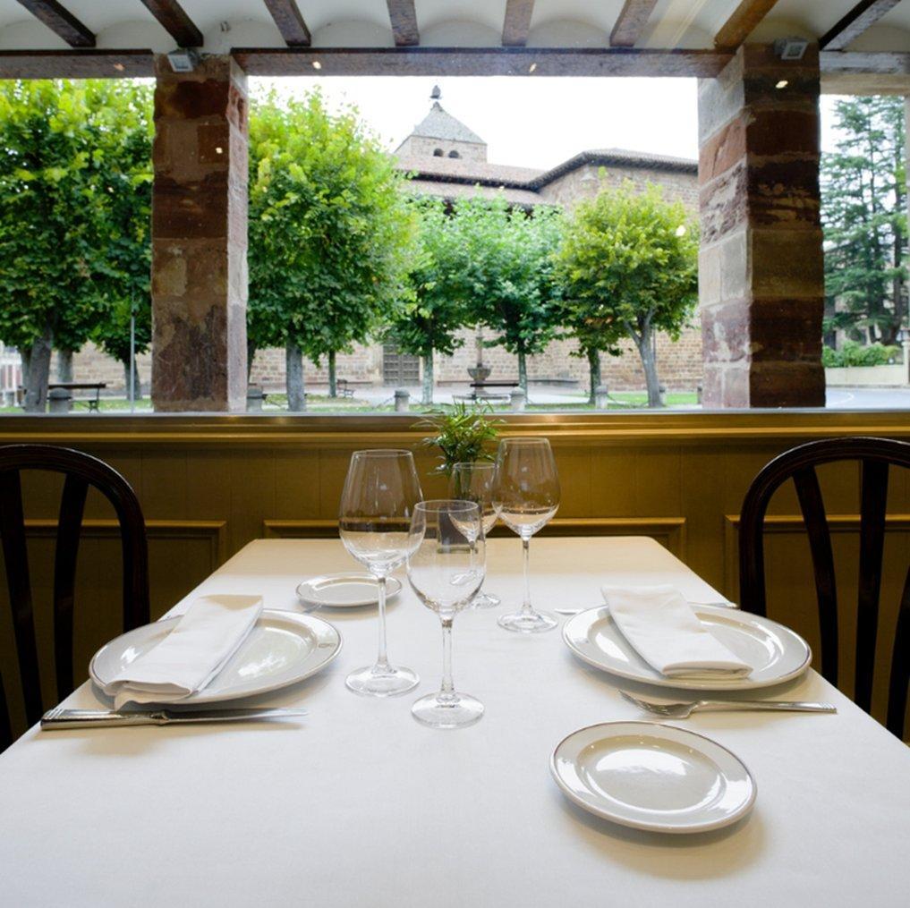 Hotel Echaurren Relais & Chateaux 에스카레이 레스토랑 사진